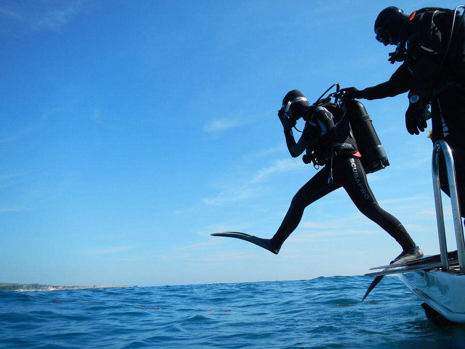 Organizzare immersioni sicure con l’attrezzatura Nautica Mare