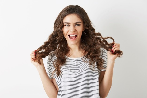 Quali sono i migliori nutricosmetici naturali per capelli e unghie?